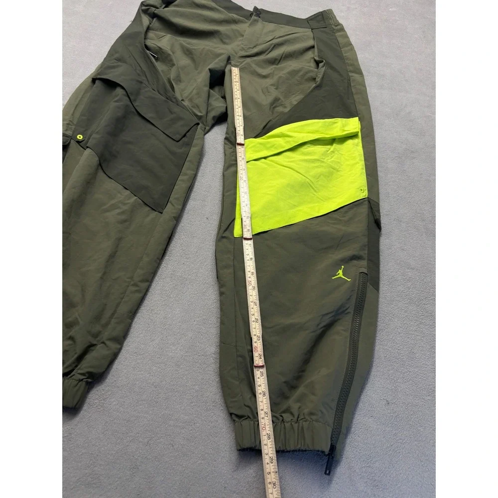 Jordan 23 Engineered Cargo Pants Mens Medium Olive Green Neon CT2602-222